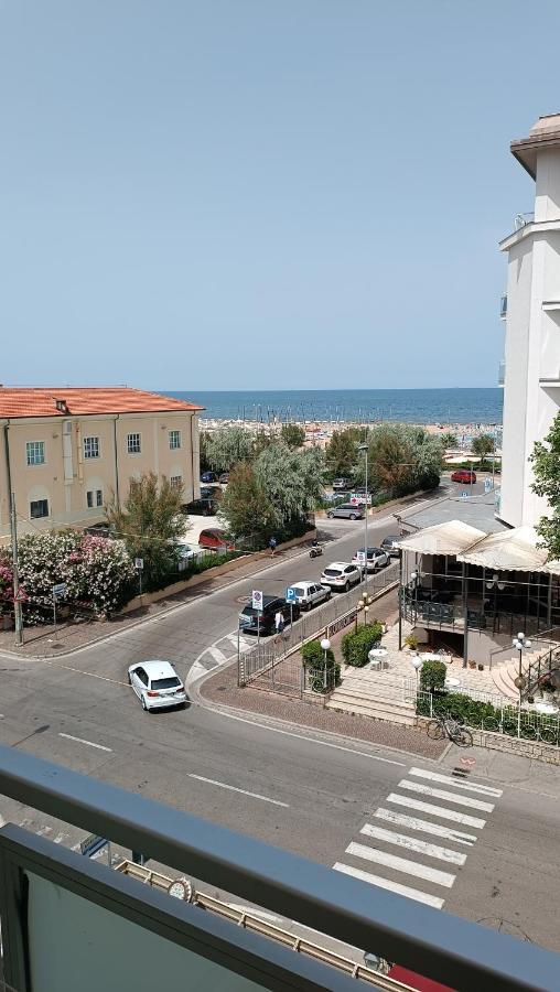 Hotel Sole Mio Rimini Eksteriør bilde