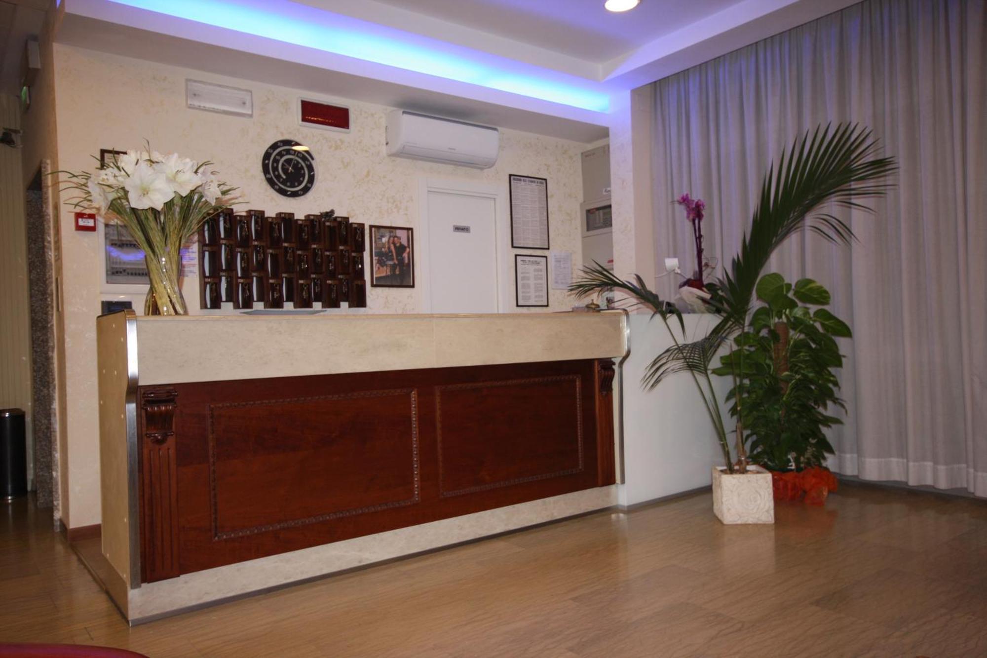 Hotel Sole Mio Rimini Eksteriør bilde